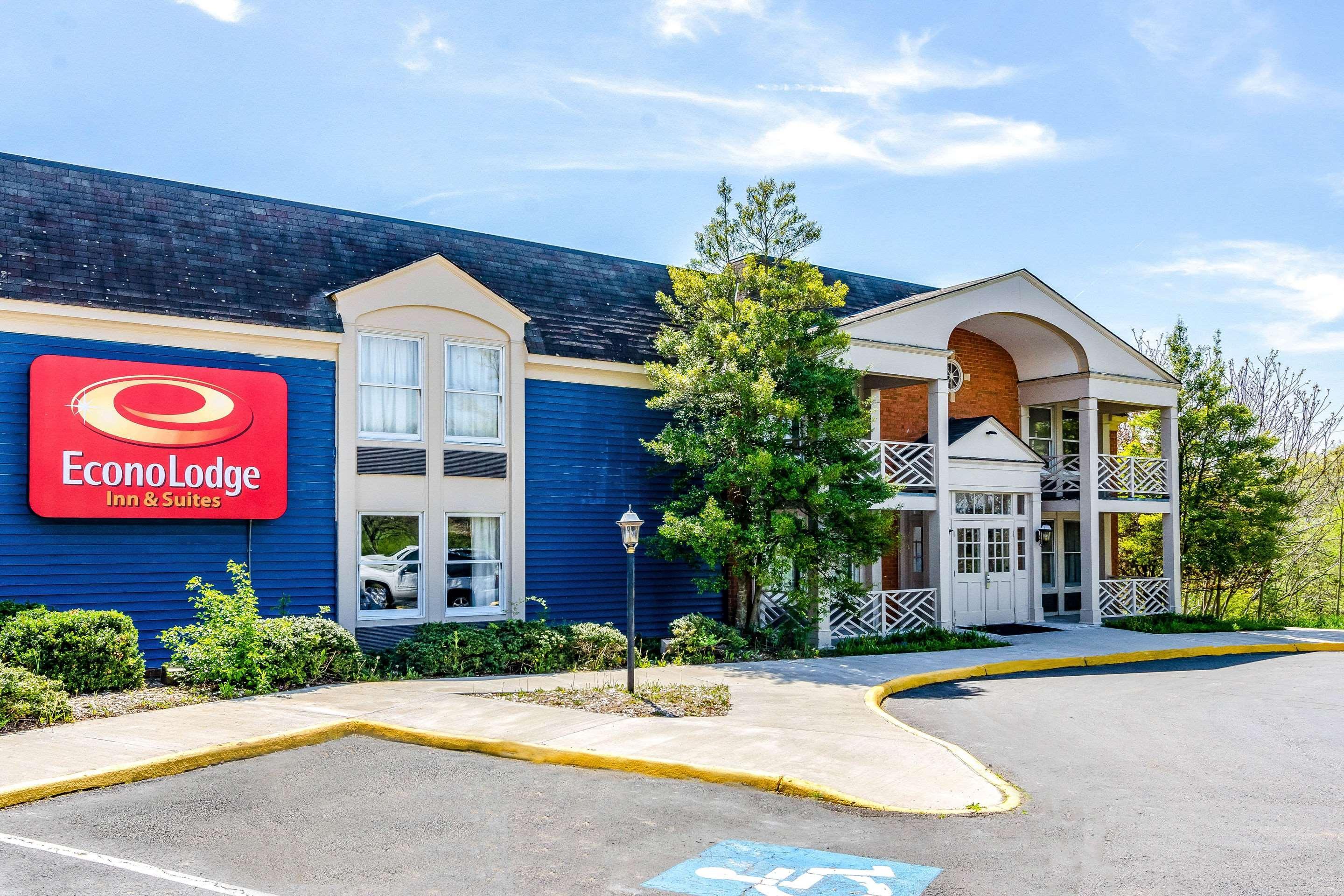 Econo Lodge Inn & Suites Radford-Blacksburg Area Eksteriør billede